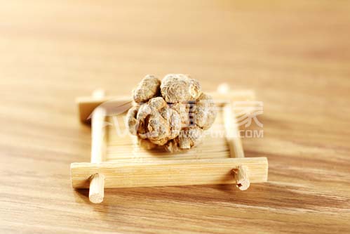 三七粉怎么吃?三七粉每天吃多少适宜 三七粉怎么吃?三七粉每天吃多少适宜