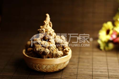 老人家吃三七粉 老人家吃三七粉