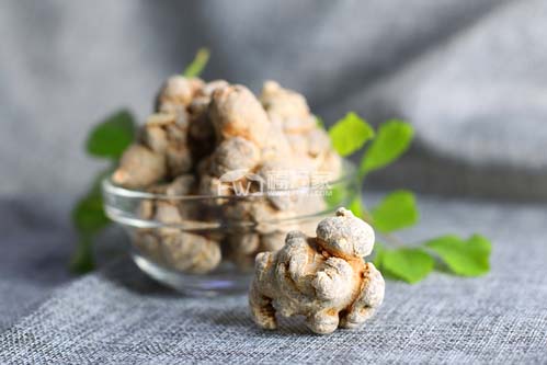 年龄大的人才吃三七粉吗 年龄大的人才吃三七粉吗