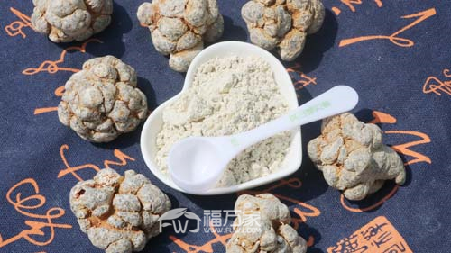 三七粉能和茯苓粉一起吃吗